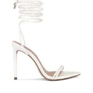 Steve Madden White Lace-Up heels
